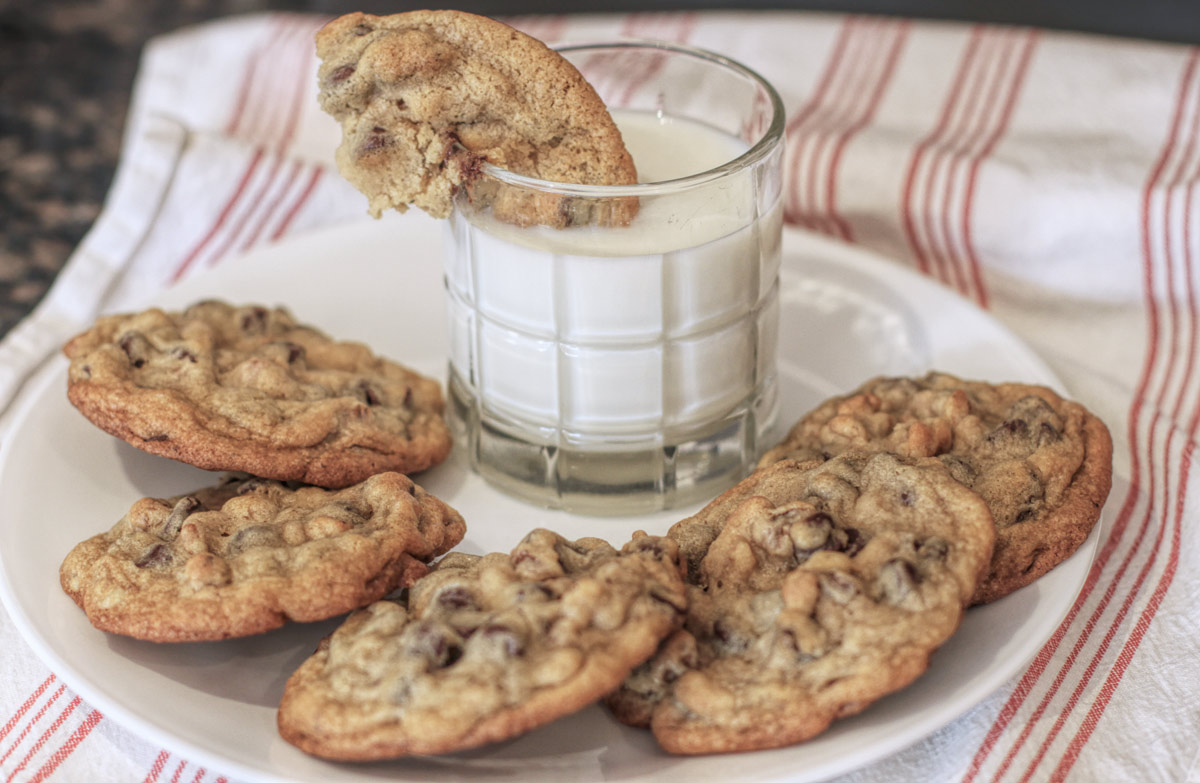 Chef Ruth Wakefield is credited with the invention of this cookie