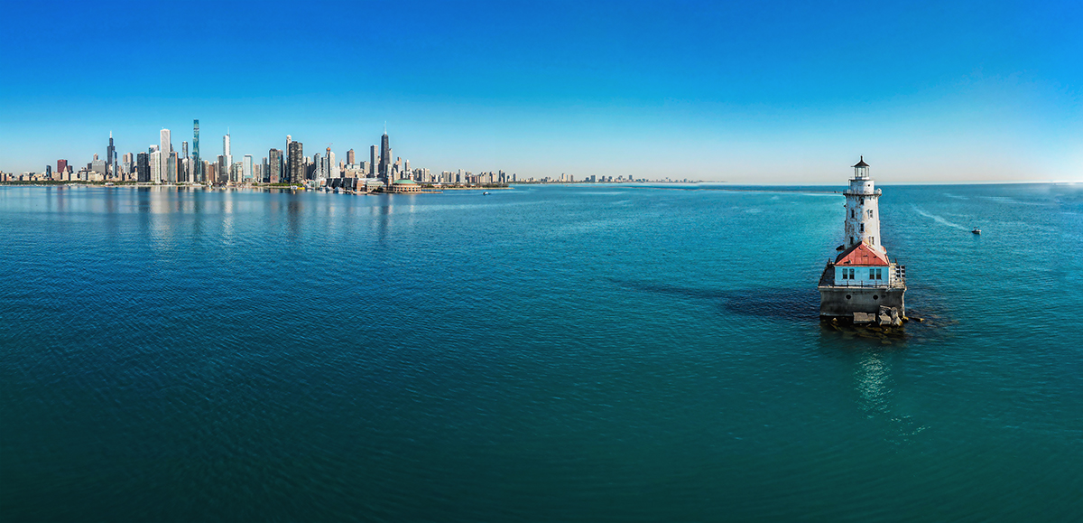 The lighthouse and the city