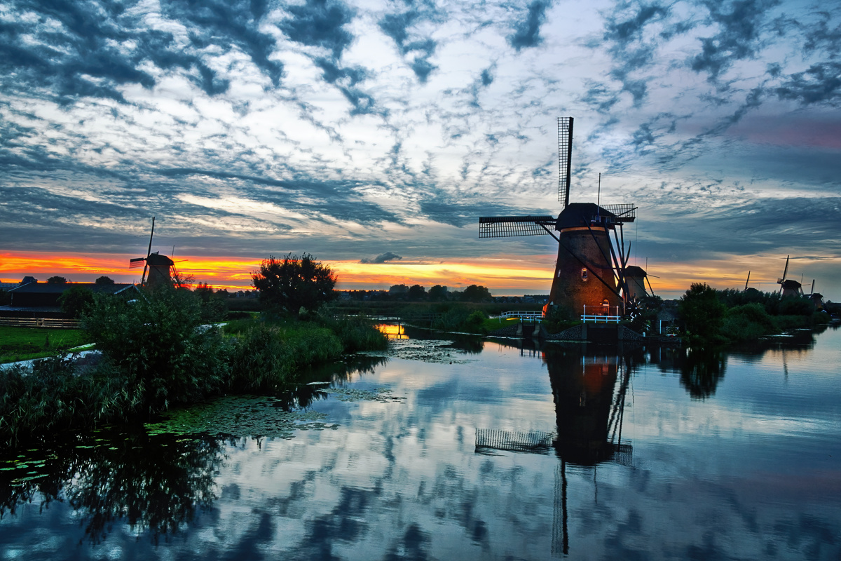 Sunset at Kinderdijk