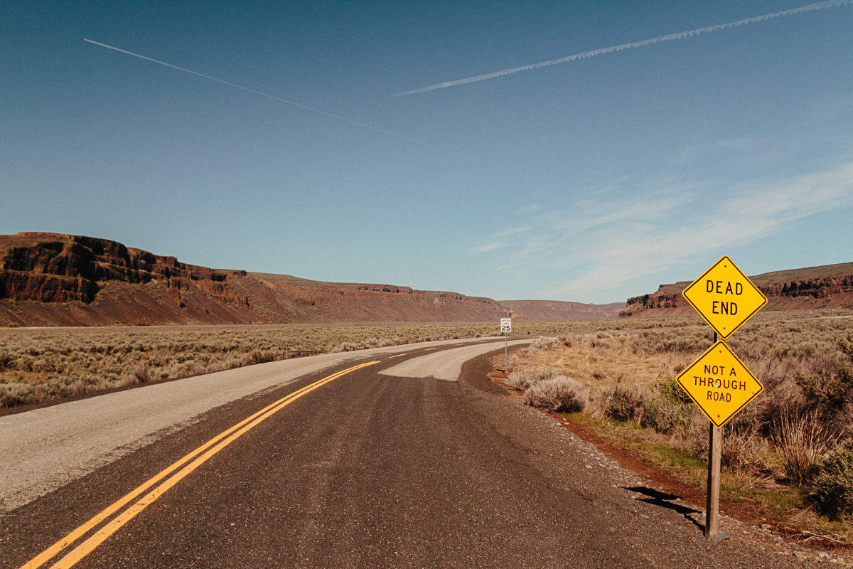 Dead End in the Desert