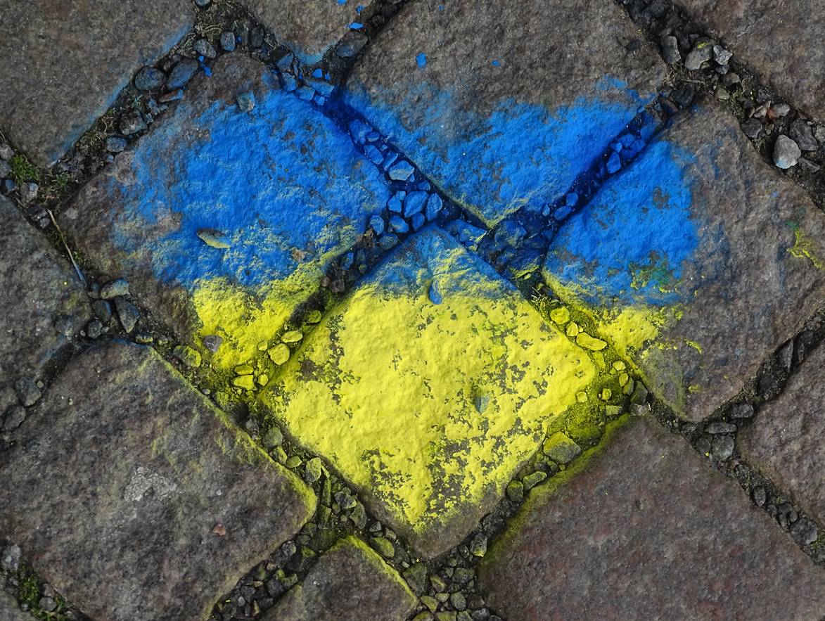 We feel a lot of Solidarity with Ukraine from our country with the same colors on our flags 