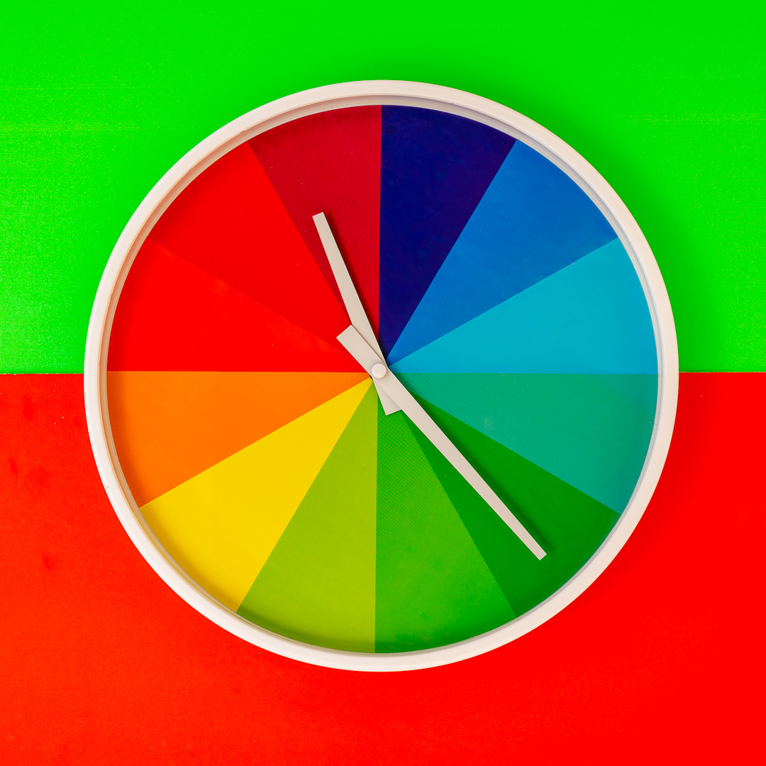 Color wheel clock