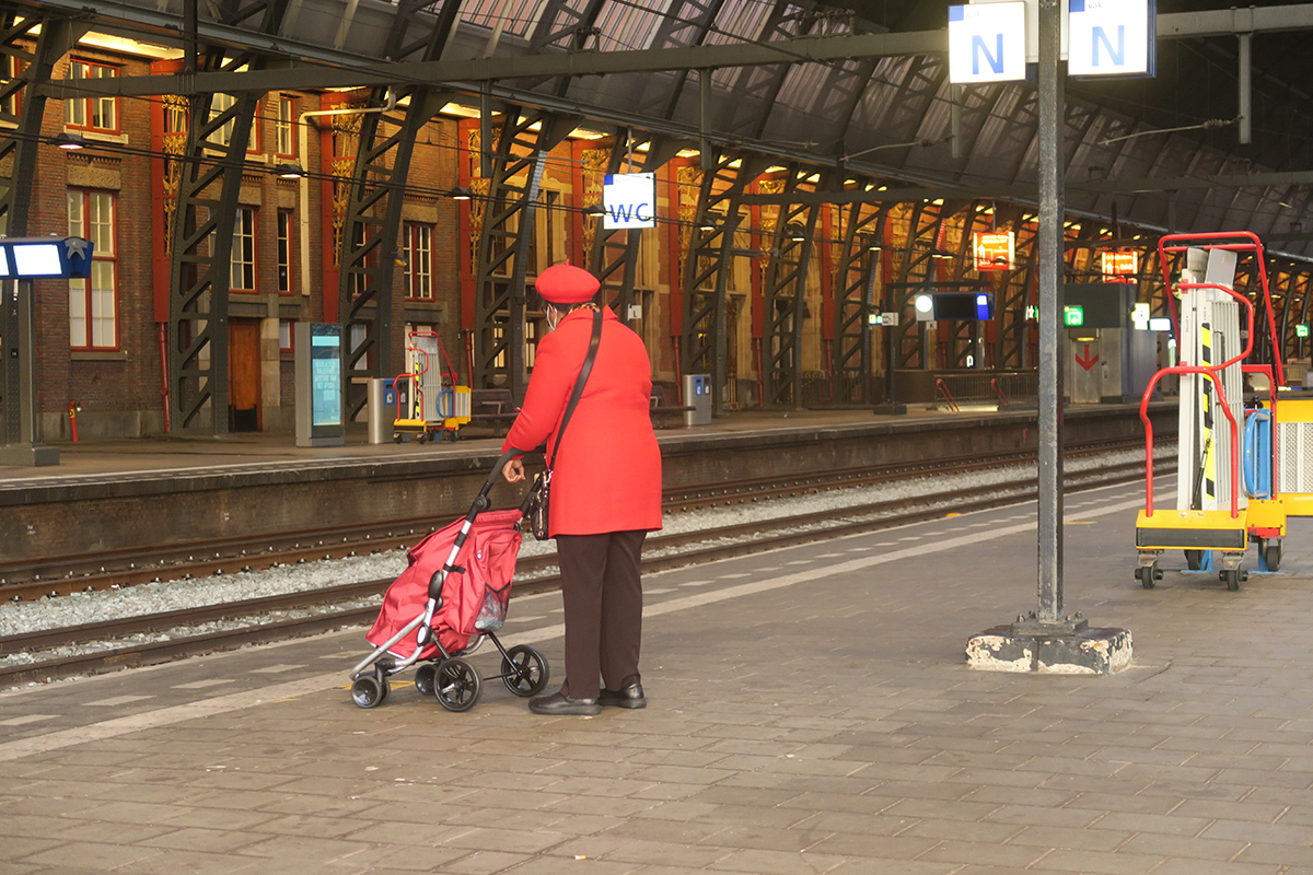 Lady in red