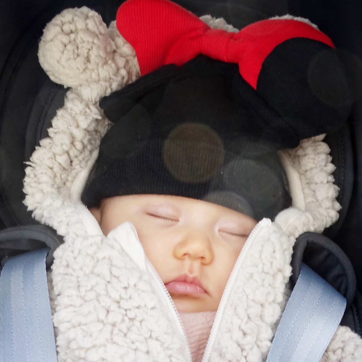 Minnie Mouse is Dreaming