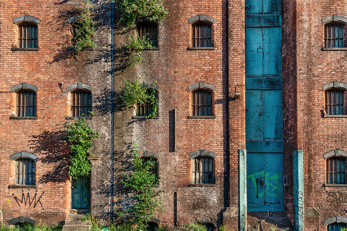 Bonded Tea Warehouse