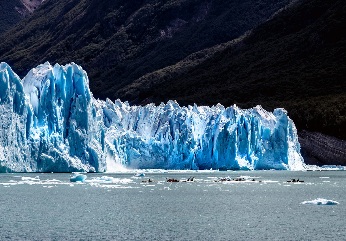 Kayaking with icebergs