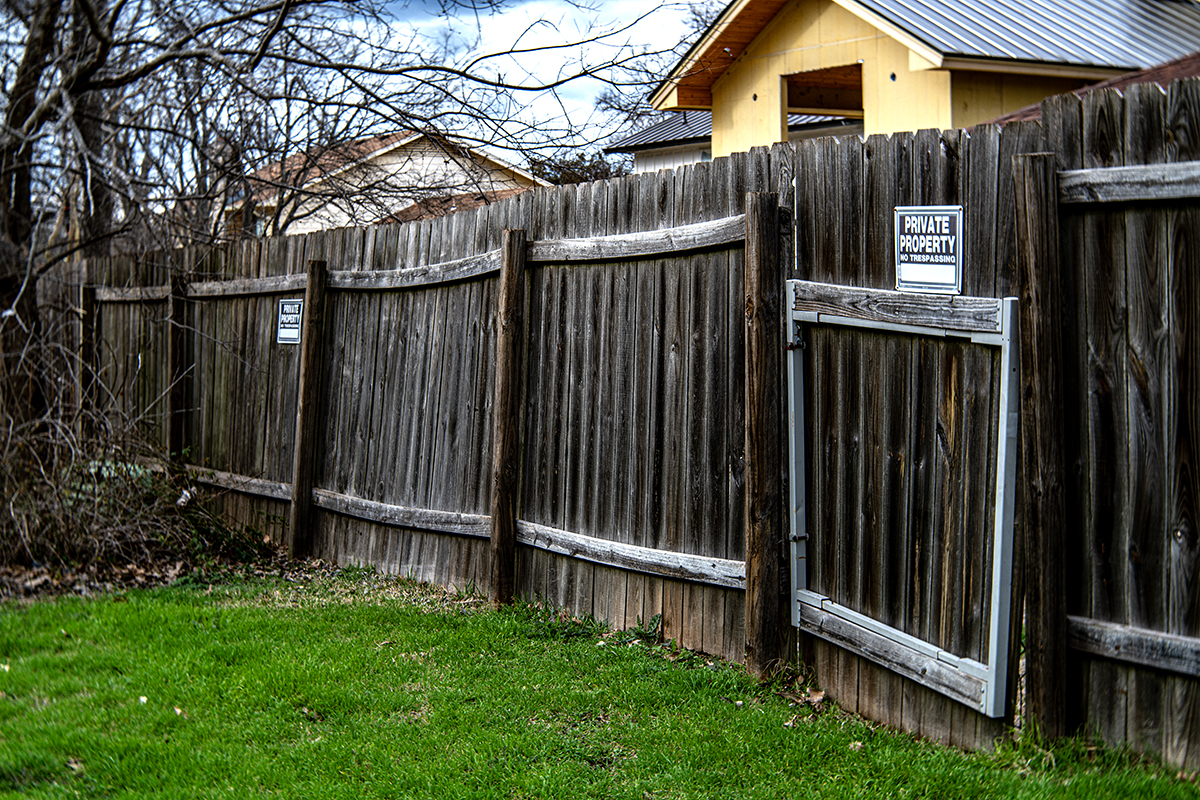 good fences make good neighbors