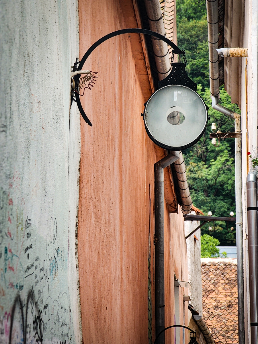 rope street lamp