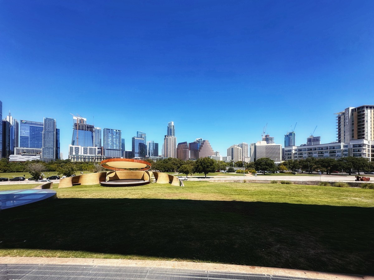 expansive downtown venue