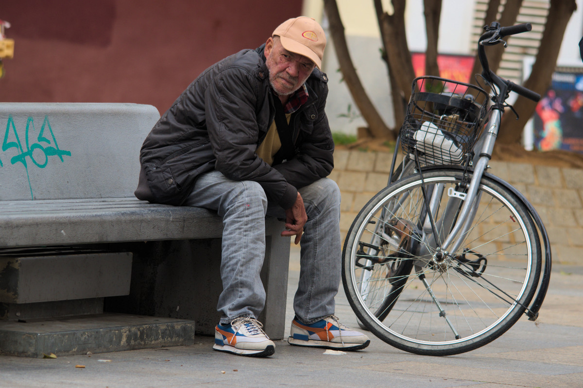 Man sitting outdoor