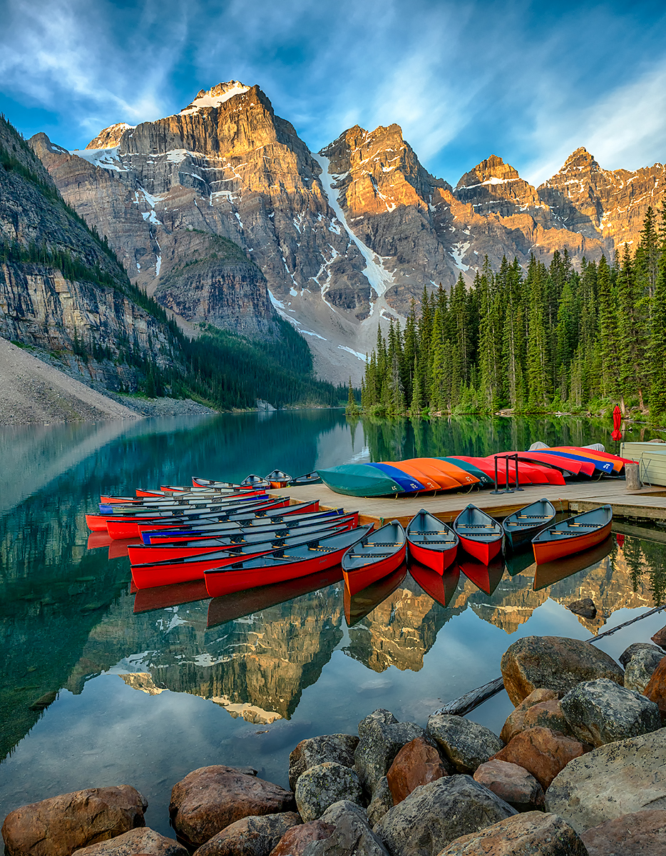 Canoes on Moraine Lake