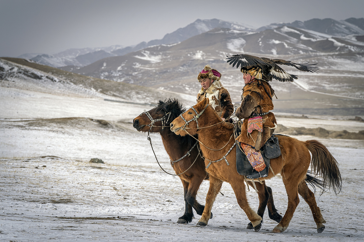  Eagle Hunters 