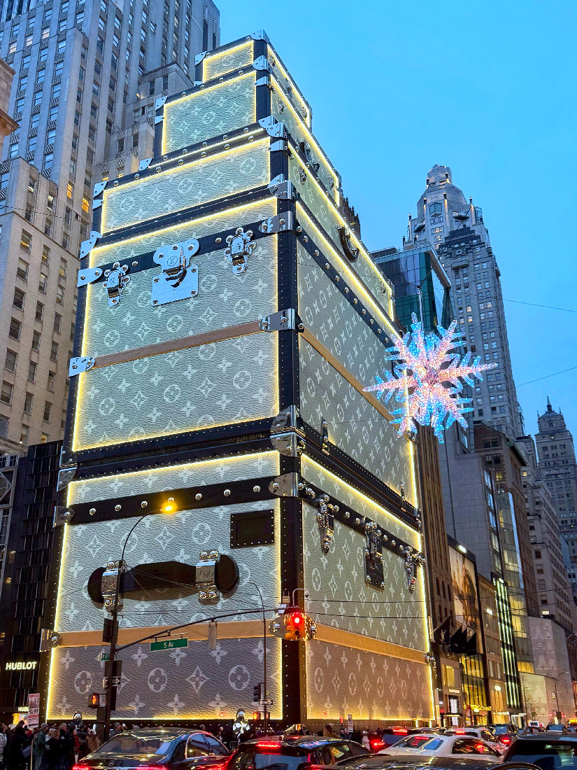 754 Fifth Avenue, New York, NY