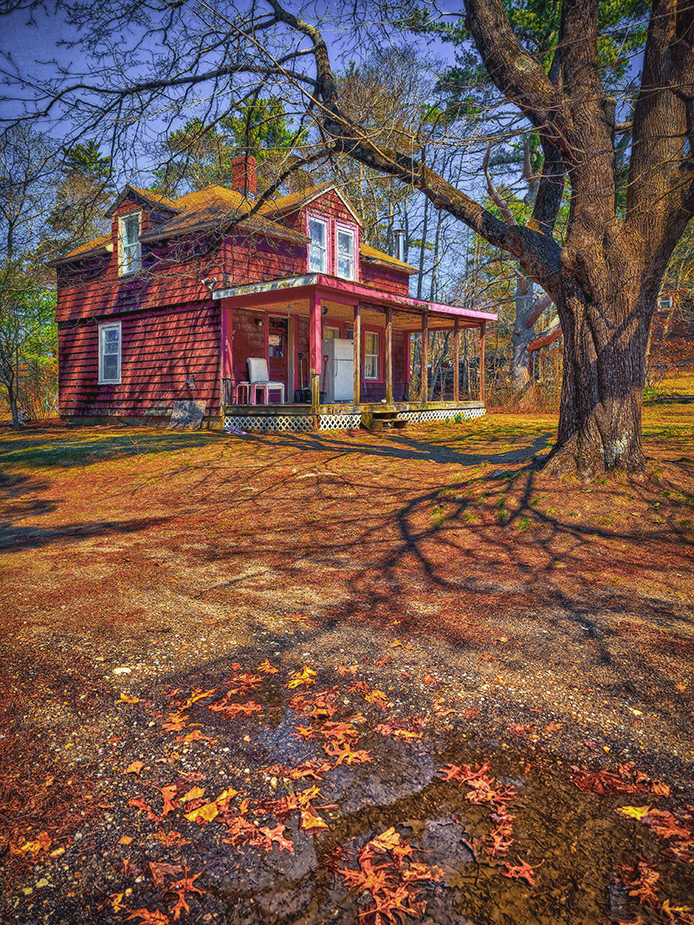 Red Farmhouse, Winter's End