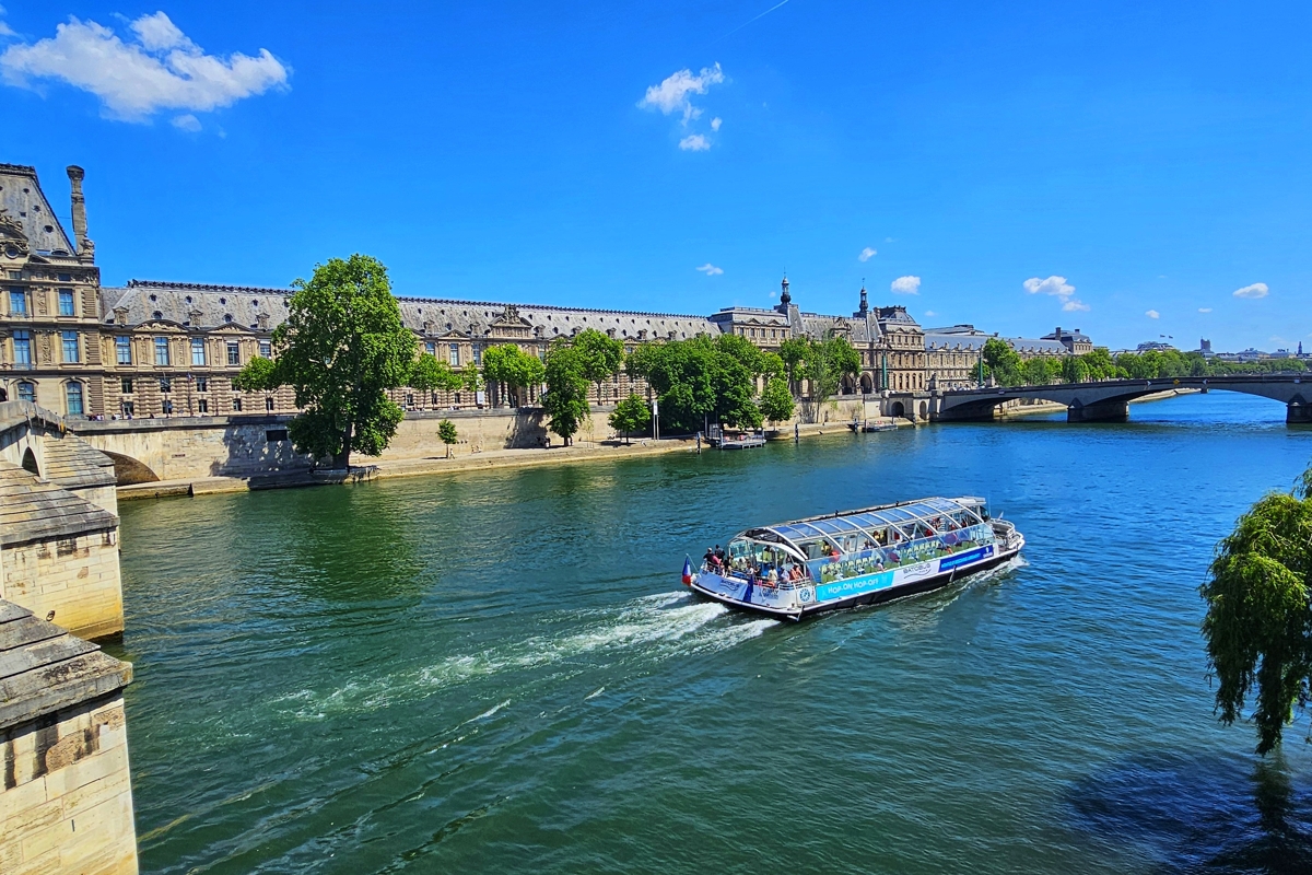 La Seine with clouds