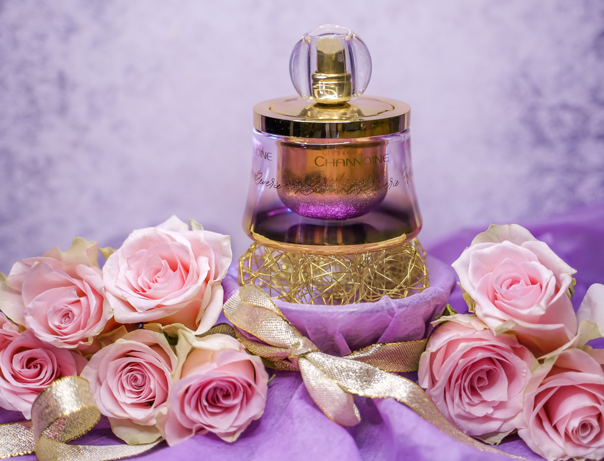A scent. A feeling. Unforgettable.