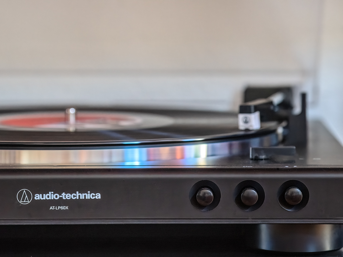 AT-LP60X