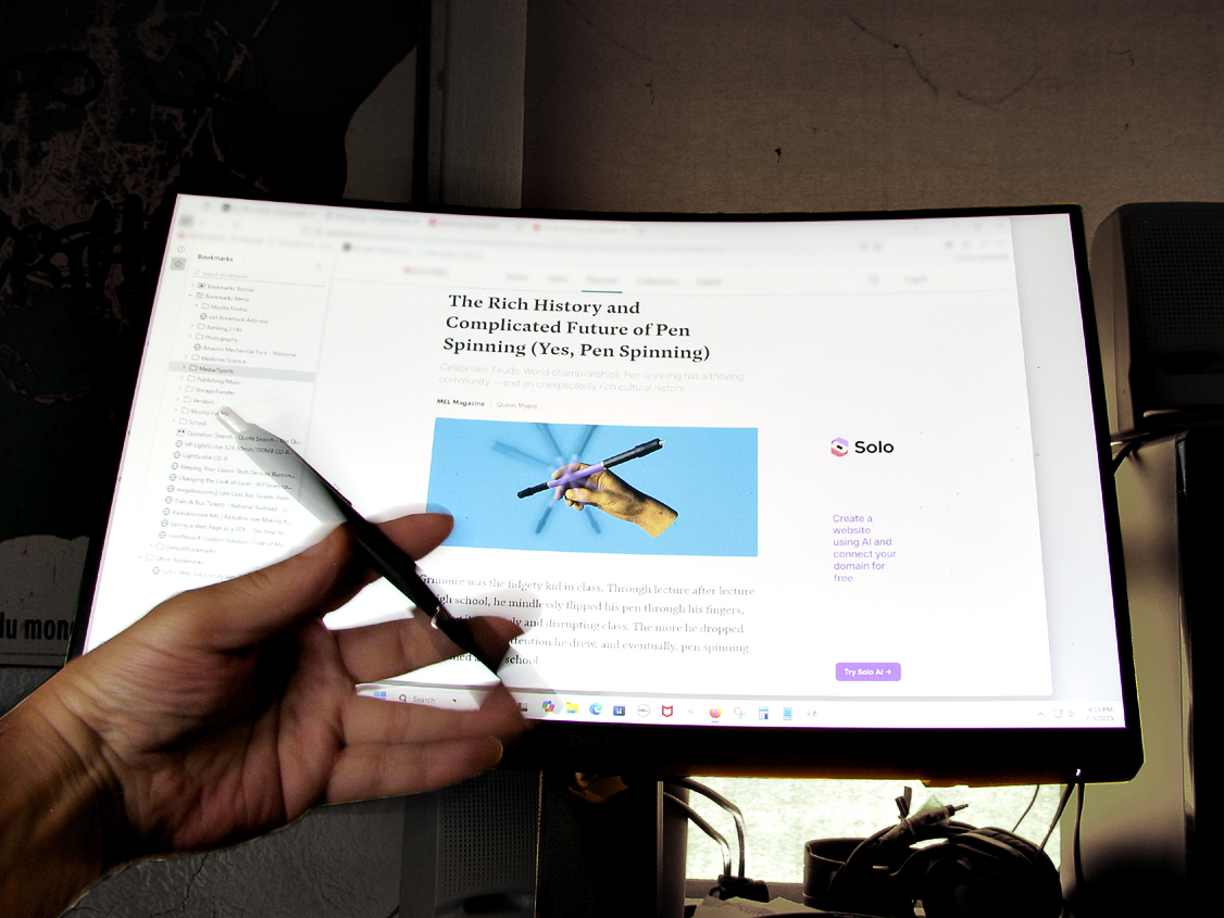 Pen Spinning