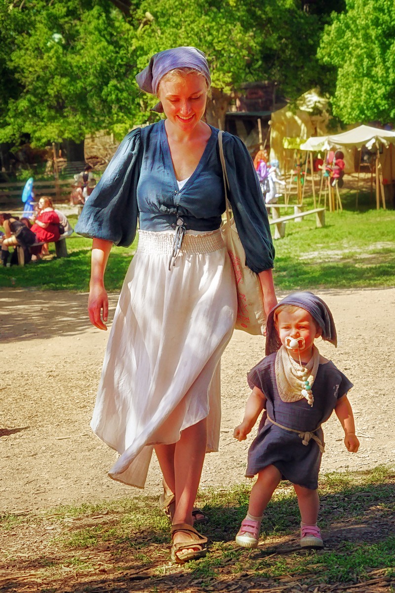 Start 'Em Young - Renaissance Festival Glamour Glow
