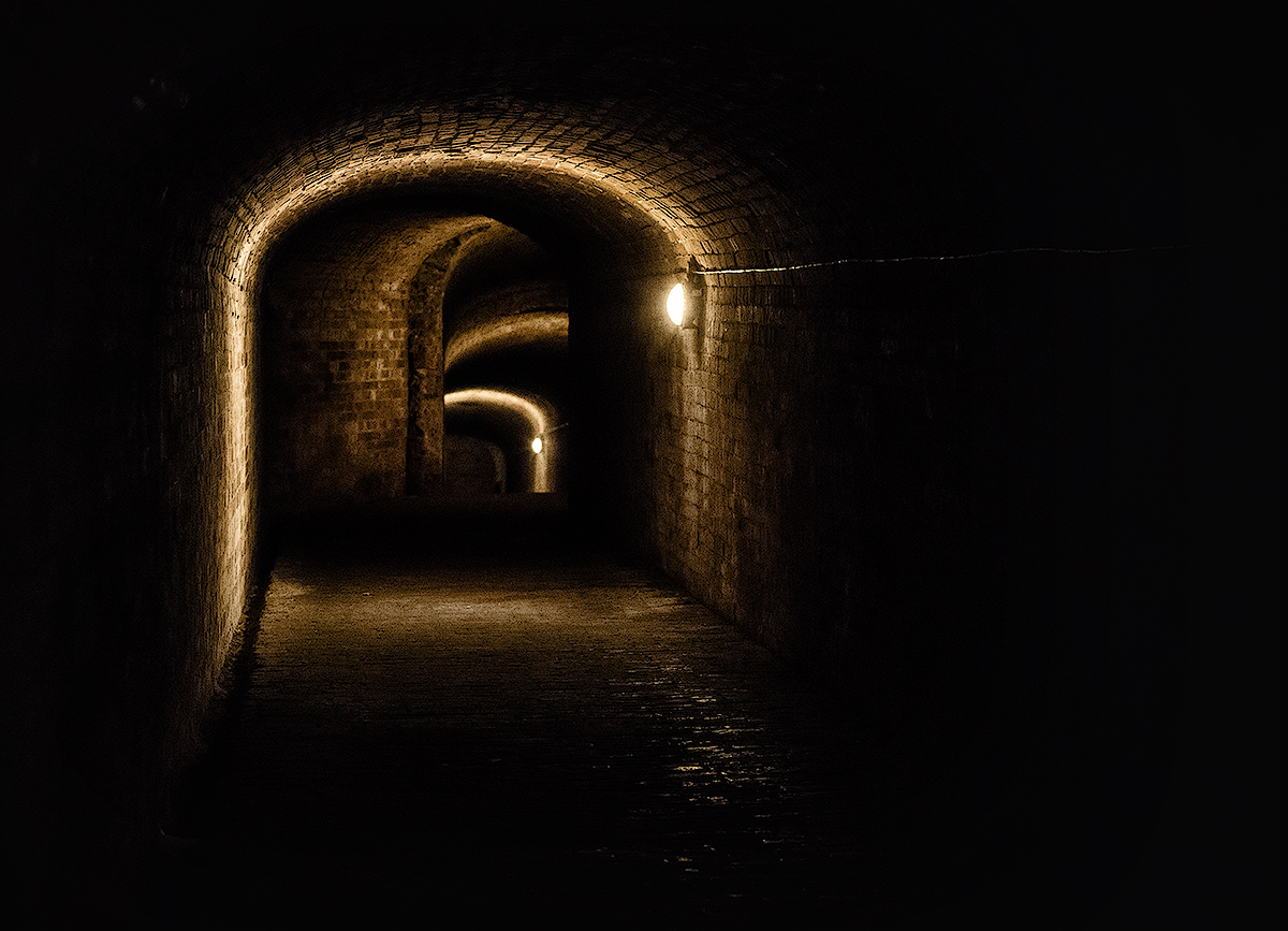 Tunnel