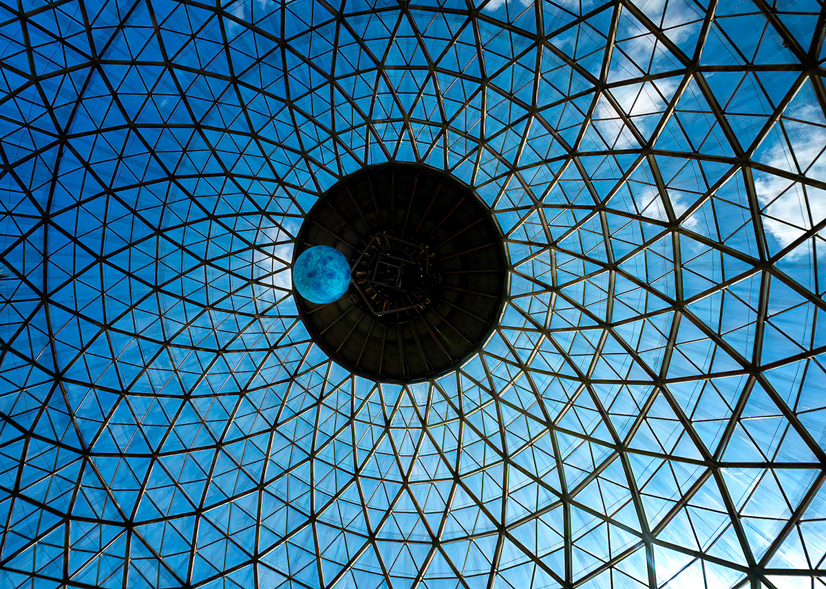 Geometry of Light