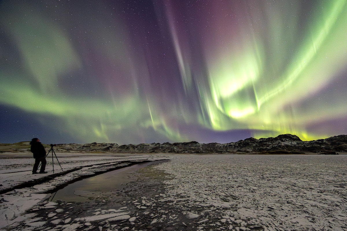 Frozen Earth, Living Sky