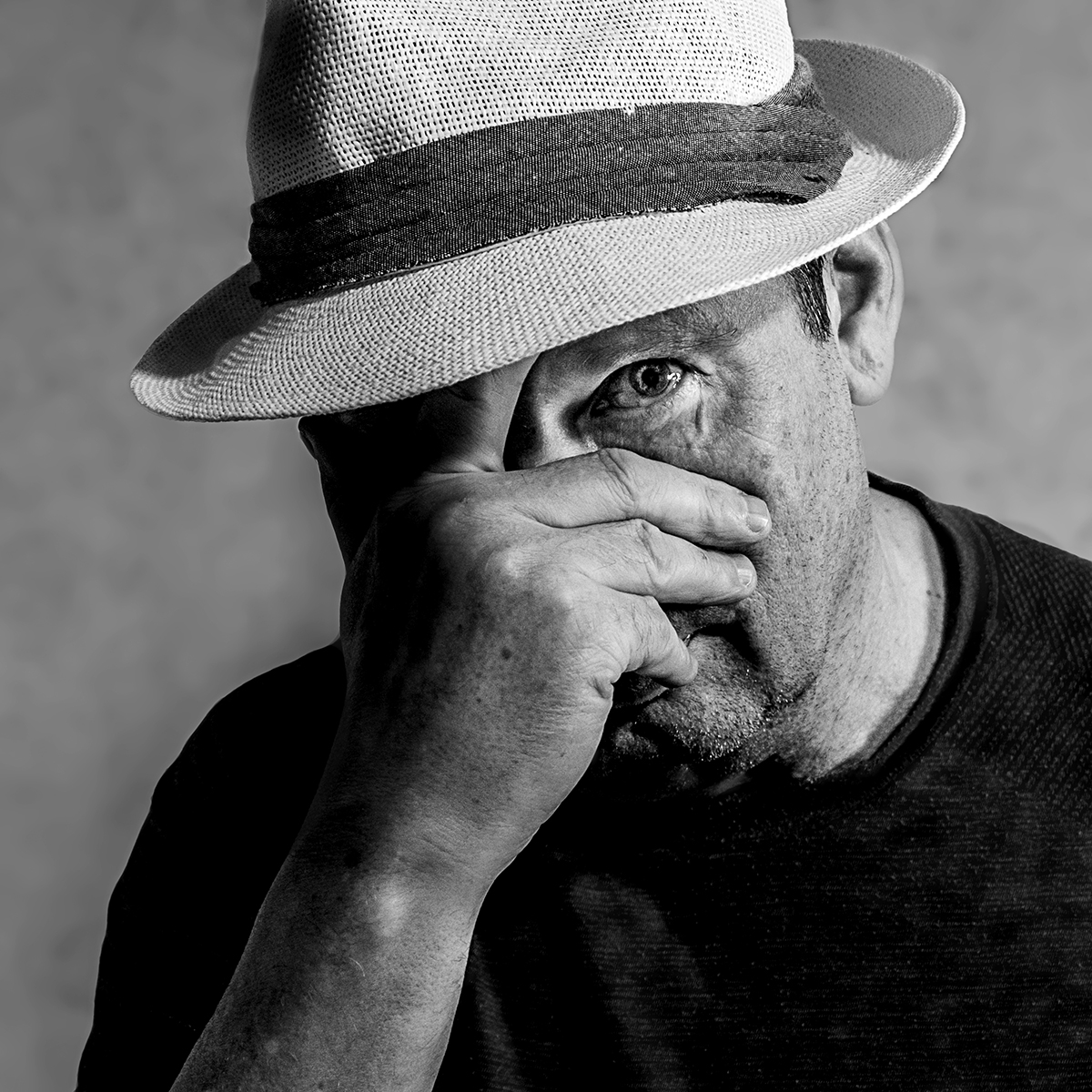 Tribute to Lev's Tribute to Irving Penn