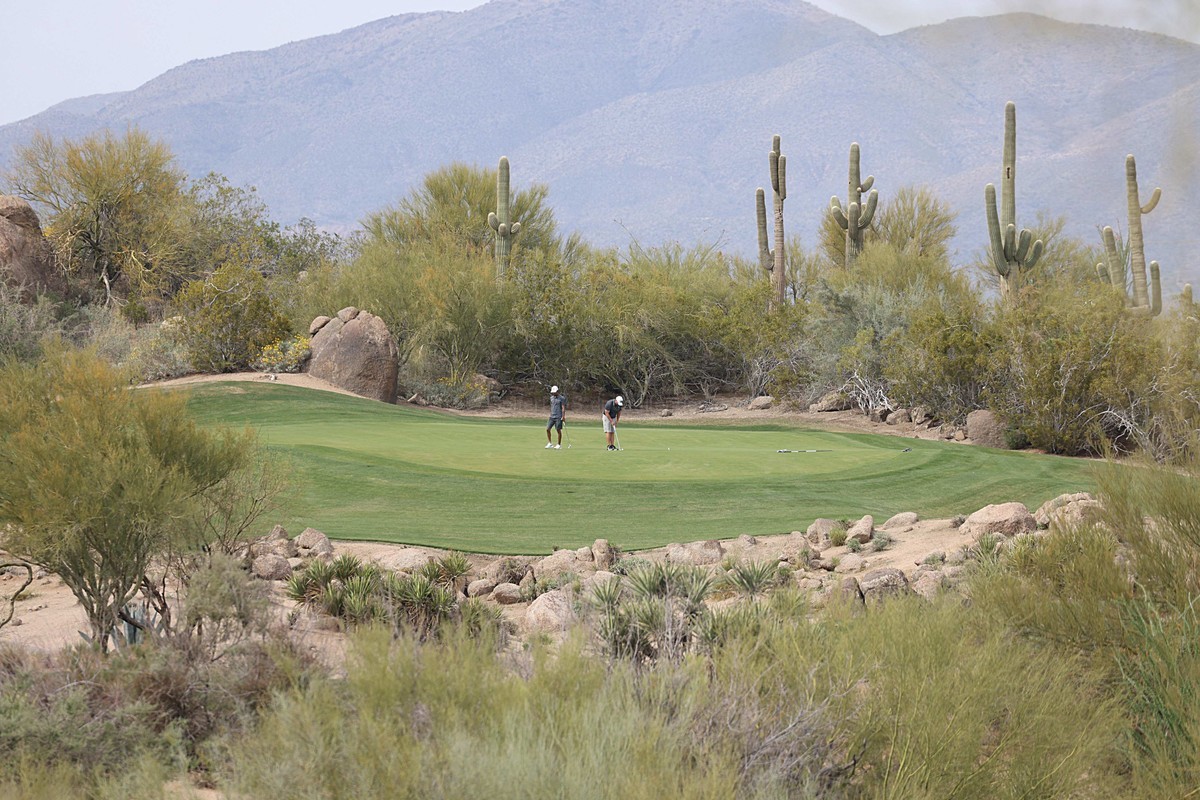 The Desert Course