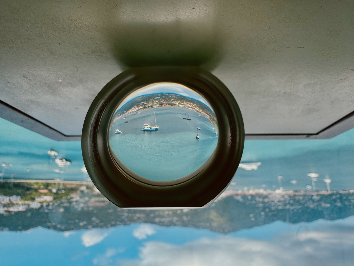 Harboring Reflections