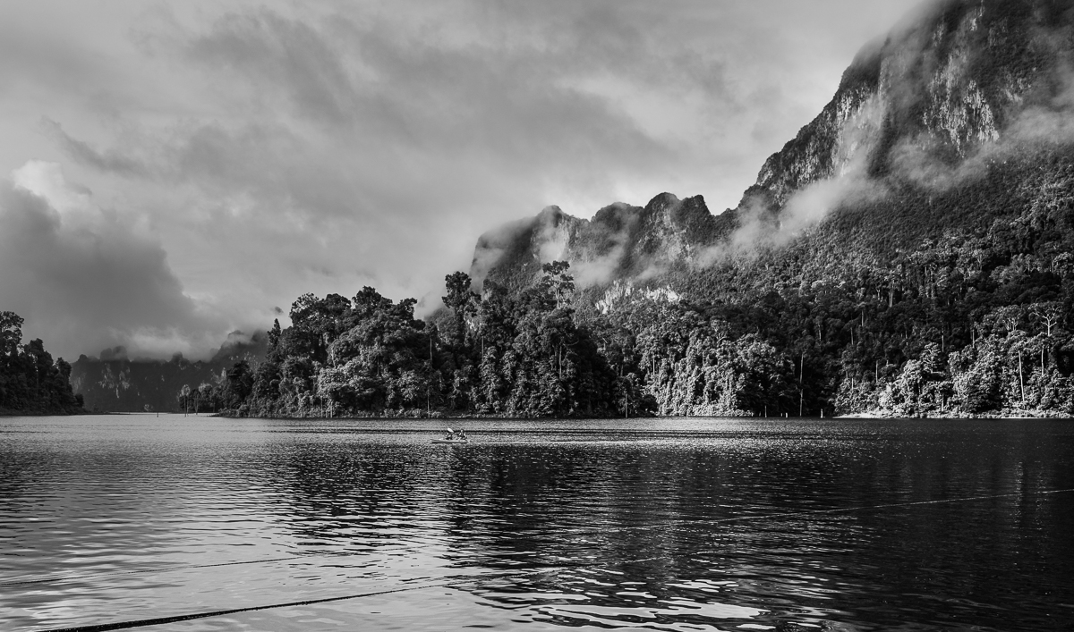 Morning at the lake