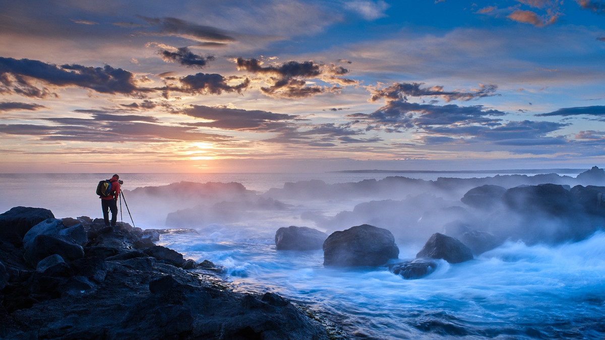 Misty Midnight in the Land of Fire and Ice