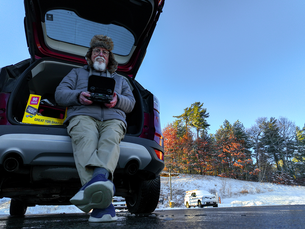 Parr loved selfies, asymmetry, color :-)