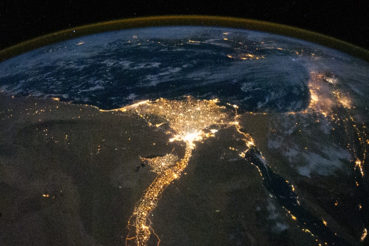 NileAtNight_ISS025-E-09858_lrg=720