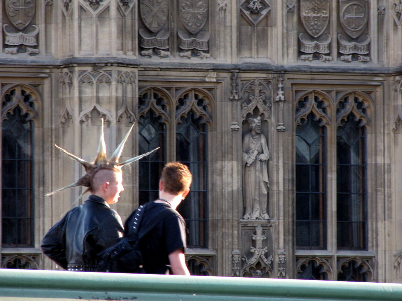 Spikes