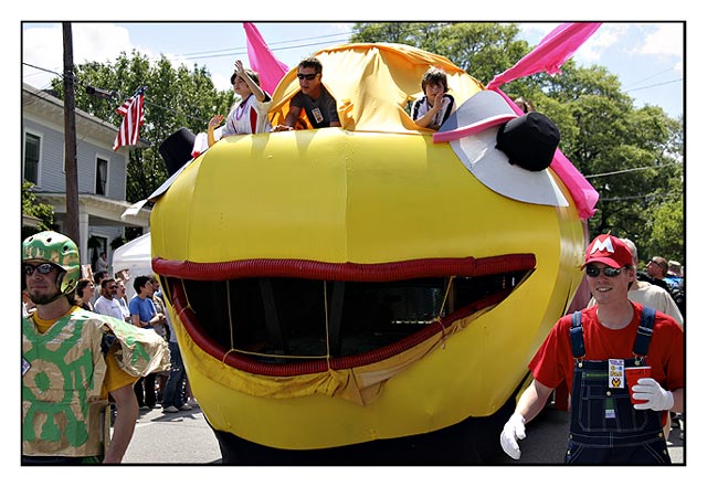 Pac-man Float