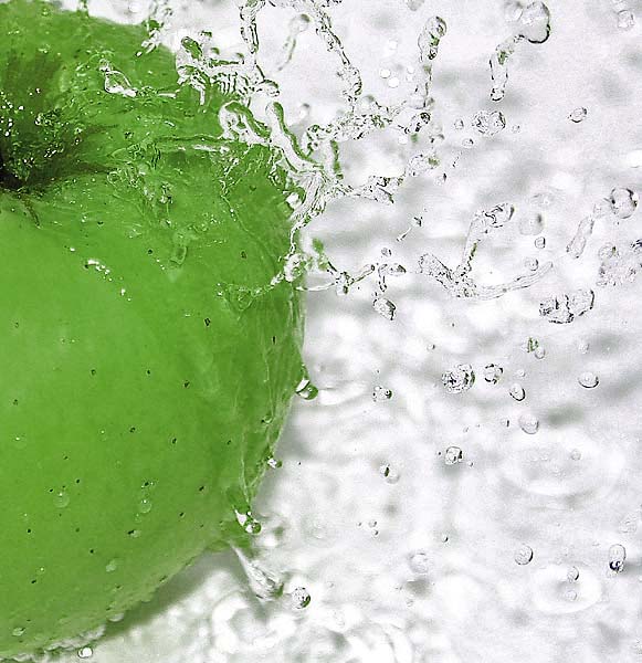 a_berenguer_apple.jpg