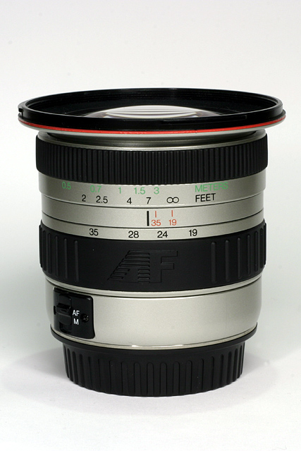 Cosina 19-35mm 3.5-4.5f