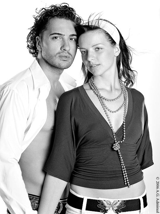 4390acr_720px_bw.jpg