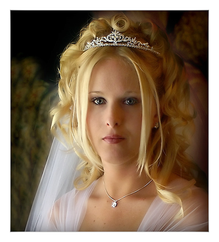 Erica Bridal Portrait 9