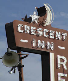 CrescentInn.jpg
