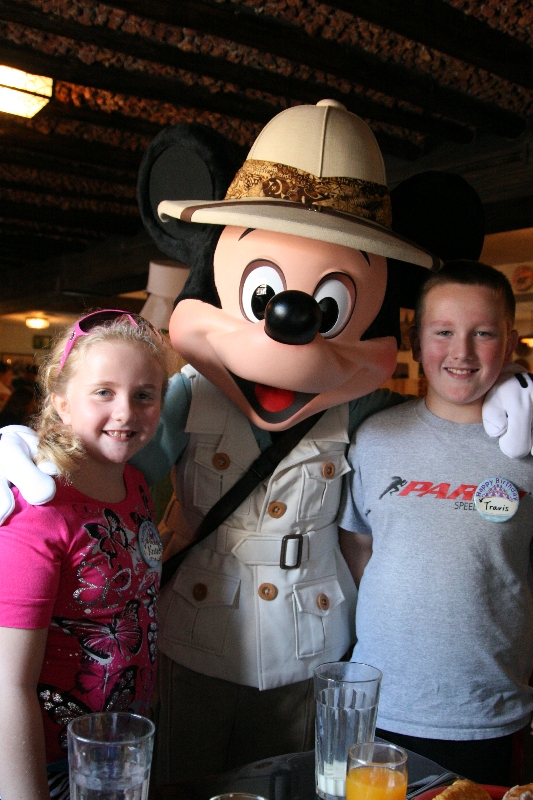 Breakfast with Mickey (Week 4)
