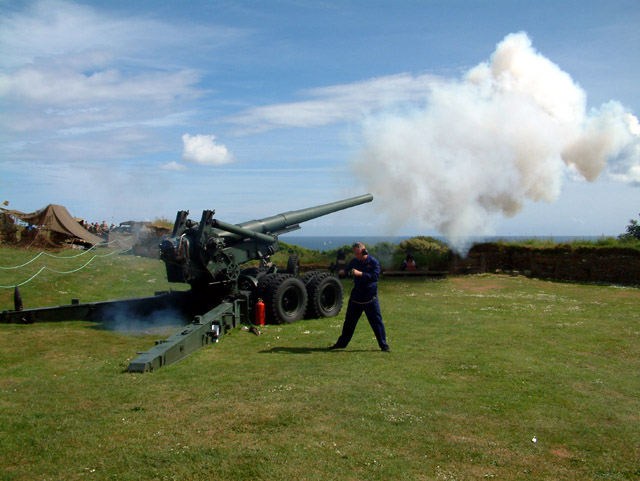 gunc3.jpg