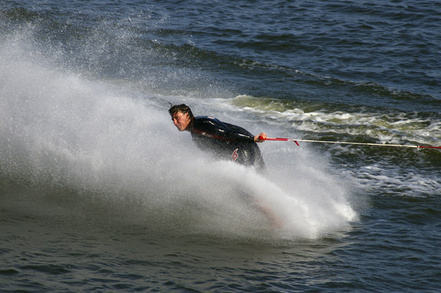 skiing2.jpg