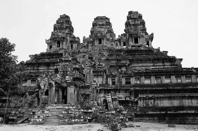 angkor2.jpg