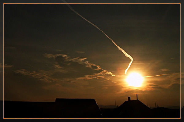 Sunrise & jet vapor