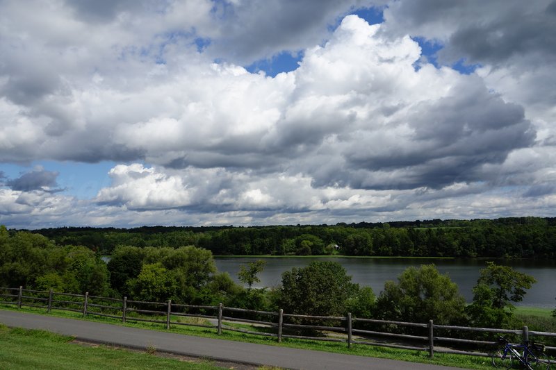 20120909 Bike Path Cloudy Day RX02864-sFSWM-1