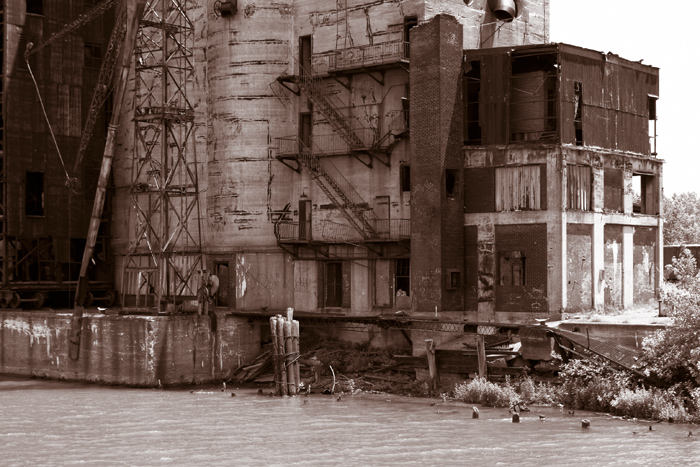 Grain_Elevator_CloseUp.jpg