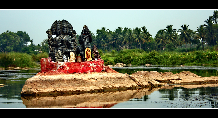 Idols in the centre of a river_V2 (zen Outtake)