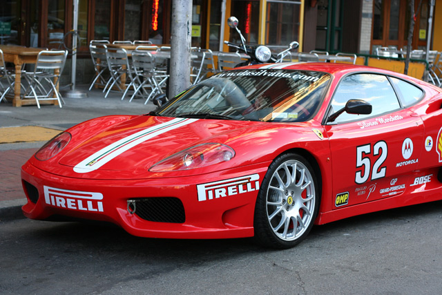 ferrari2.jpg