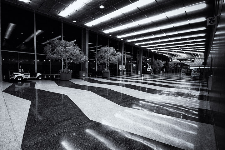 O'Hare International, Deserted